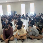 นี่คือบทแปลเป็นภาษาไทยของบทความ “Cambodia’s July 16 online scam crackdowns see almost 750 foreigners detained” จาก Nation Thailand:
